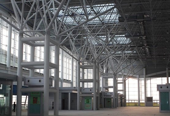 prefabricated pipe truss steel building